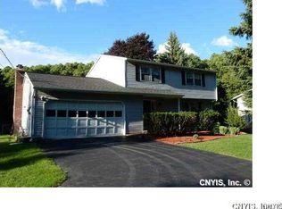 7653 W Seneca Tpke, Manlius, NY 13104