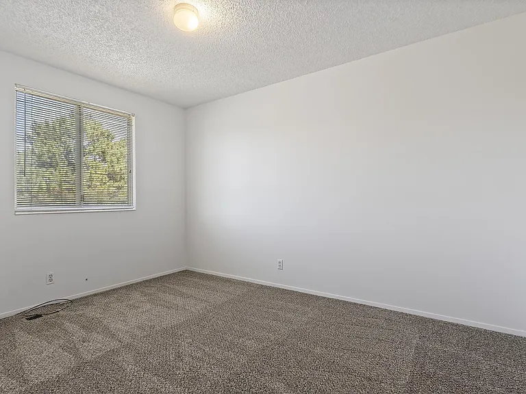 3528 W 5660 S — Photo 9