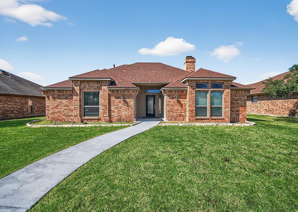 1st image of 2229 Country Valley Rd