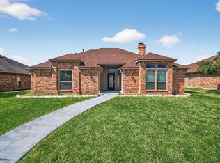 2229 Country Valley Rd, Garland, TX 75041