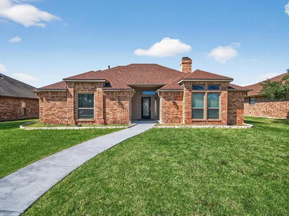 2229 Country Valley Rd, Garland, TX 75041