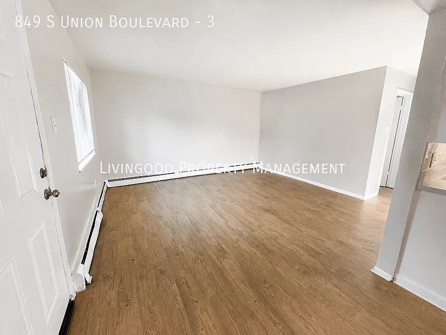 849 S Union — Photo 3