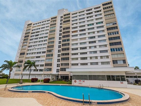 2nd image of 31 Island Way APT 504
