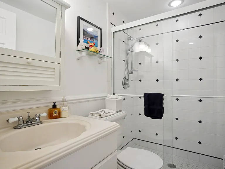 10 Leland Ln #43 — Photo 8
