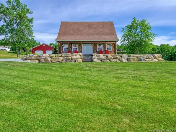 19 Stockford Ln, Wickham, NB E5T 3S8