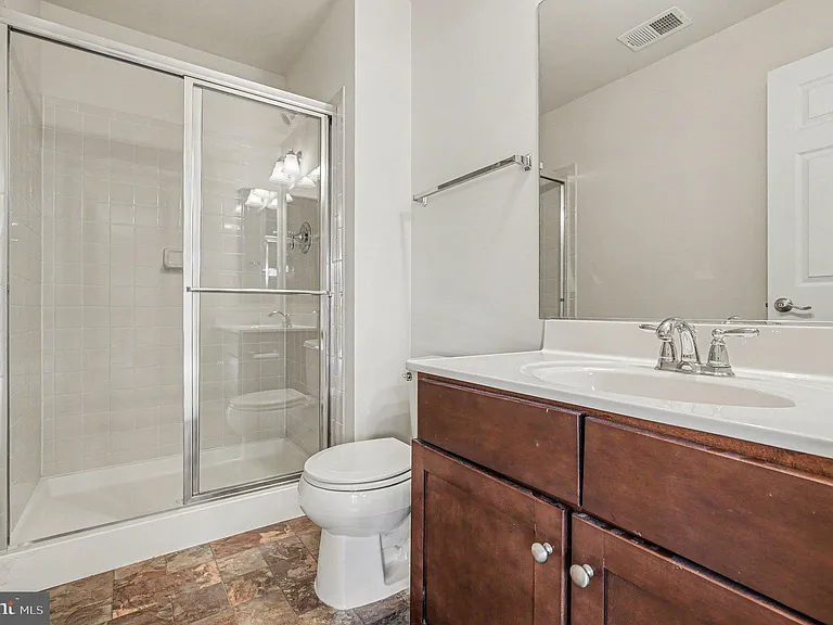 9709 Glenn Brooke Ct — Photo 29