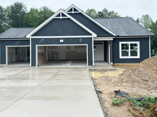 65 Kettle Creek Dr, Zebulon, NC 27597