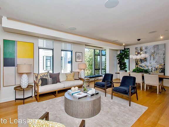 2nd image of 2528 California St