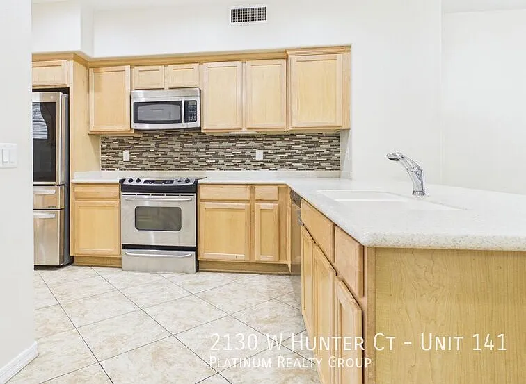 2130 W Hunter Ct #141 — Photo 6
