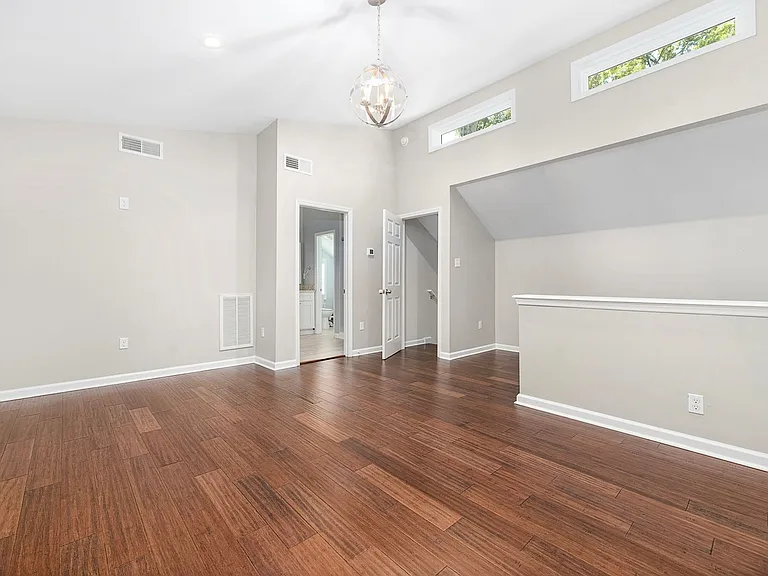 404 Keswick Ave — Photo 16