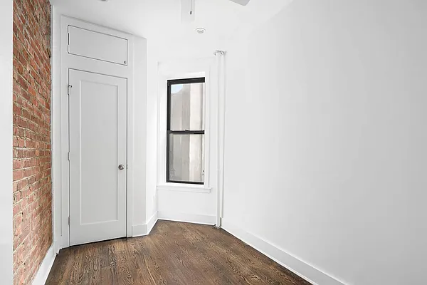 Rented by Compass | media 4