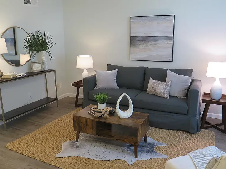 898 Sea Gull Dr — Photo 4