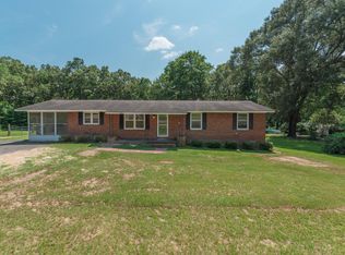 18 Louise St, Graniteville, SC 29829