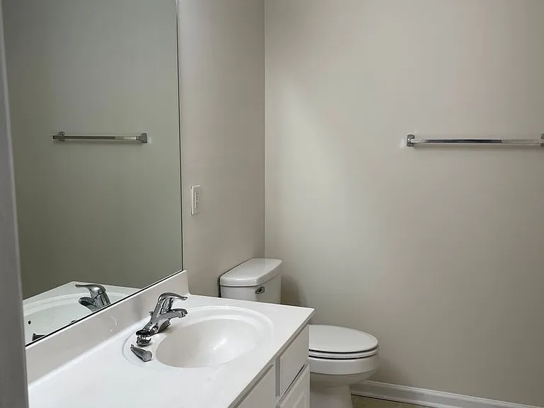 162 Alton Cir — Photo 11