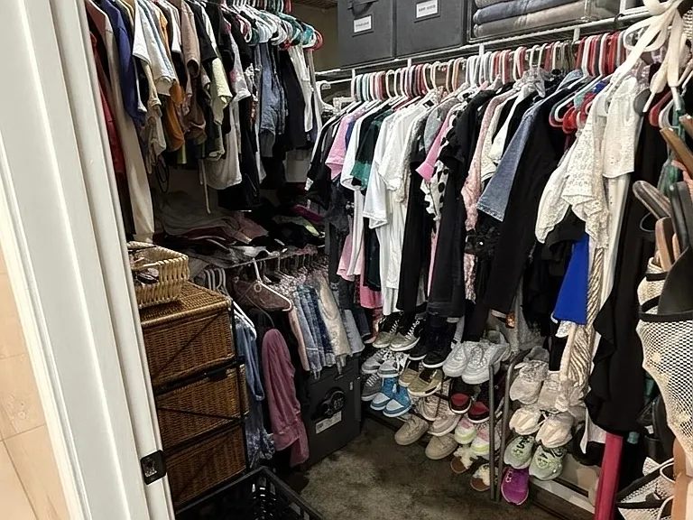Walking closet. Bedroom #1