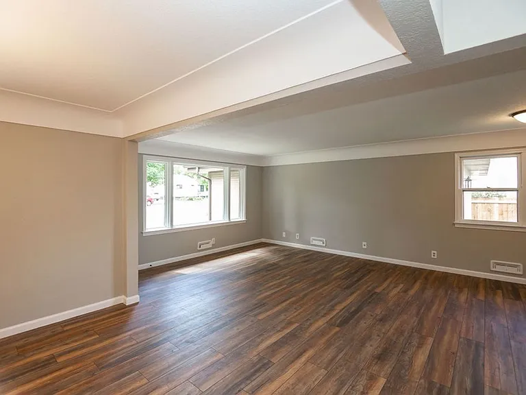 822 Walnut St — Photo 7
