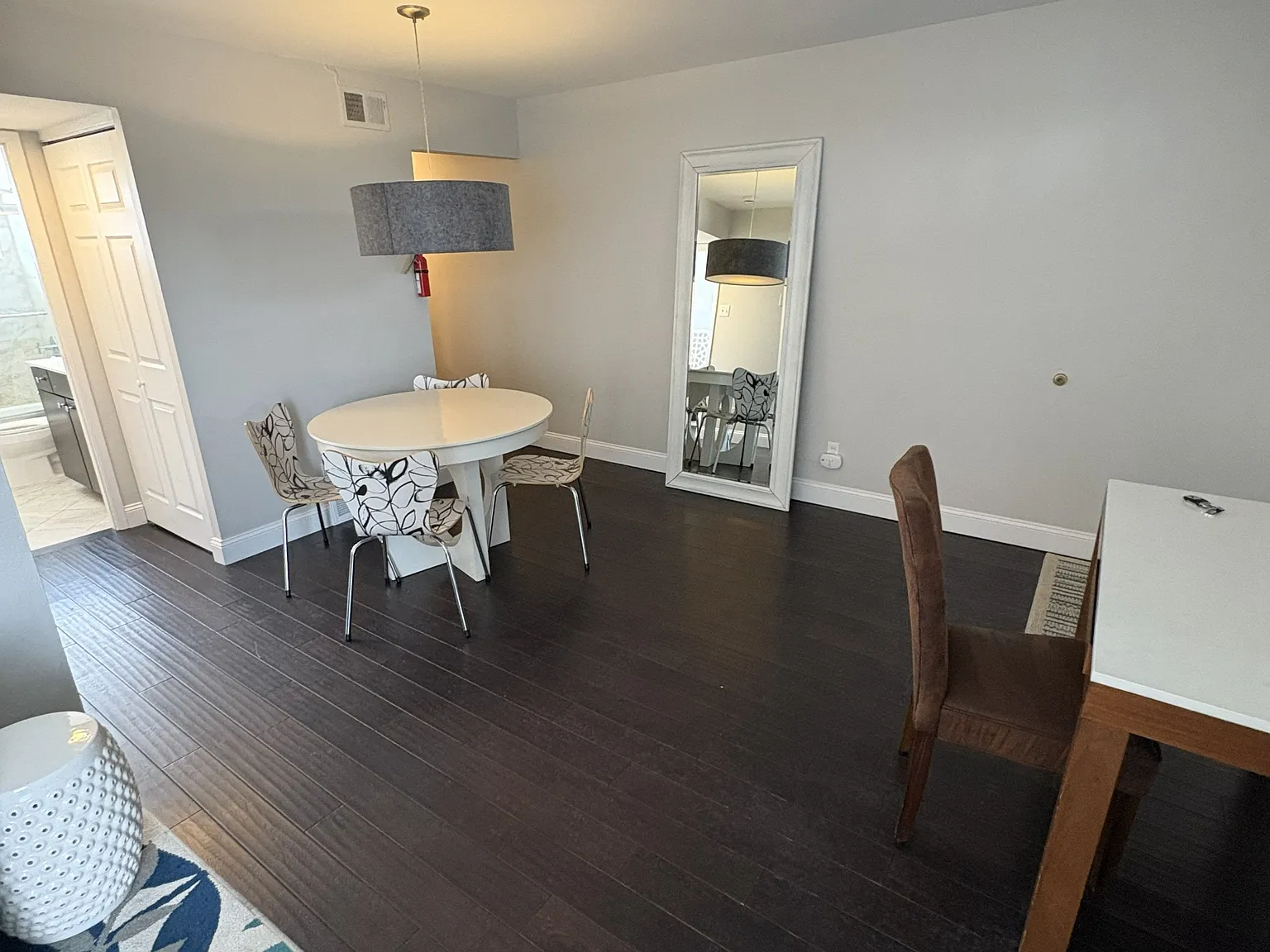 627 Garden Avenue - A2 — Photo 3
