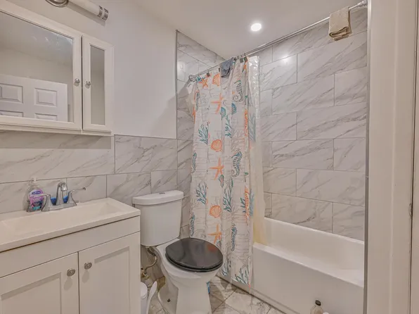 543 Thomas Boyland Street image 6 of 14