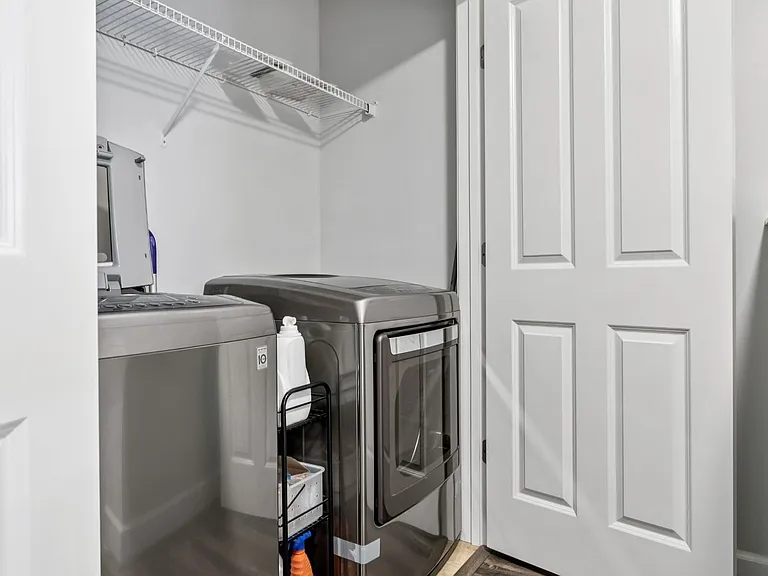 4705 Brighton Village Dr — Photo 18