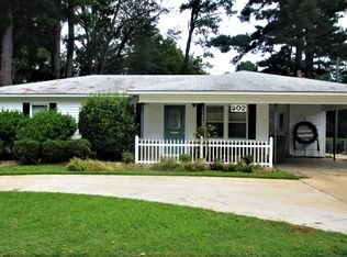 202 Samuel St, Magnolia, AR 71753