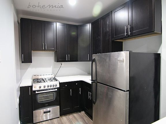 3rd image of 507 W 171st St #Dd