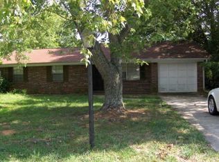 4069 Emerald Lake Dr, Decatur, GA 30035