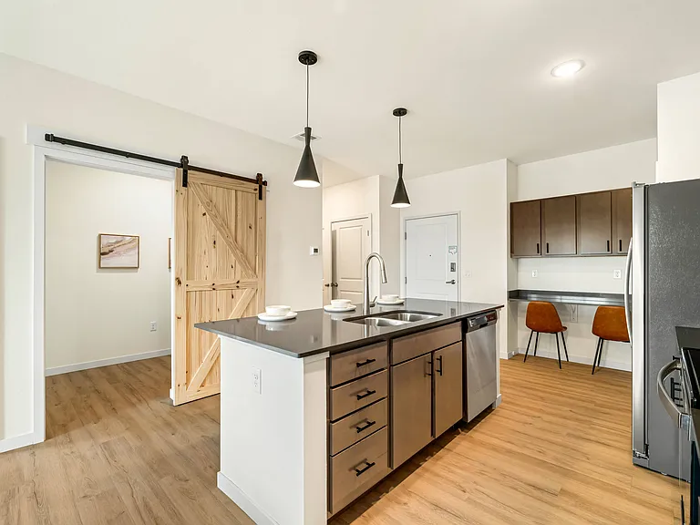 The Standard on 32nd — Photo 13