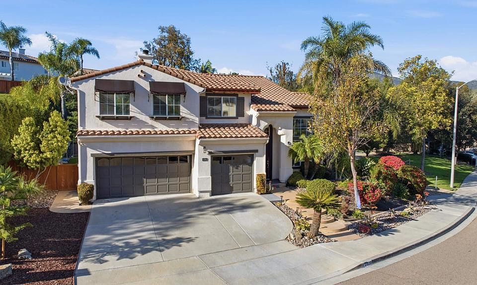 1st image of 2639 El Granada Rd