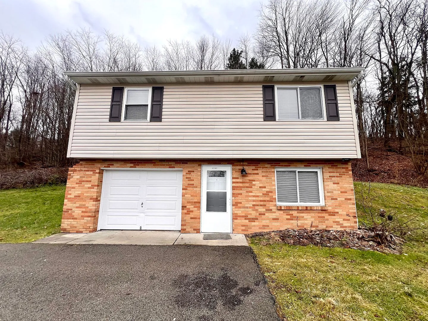 3262 Ridge Road Ext photo 1