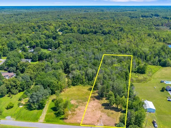 128 Whig Hill Rd #1, West Monroe, NY 13167