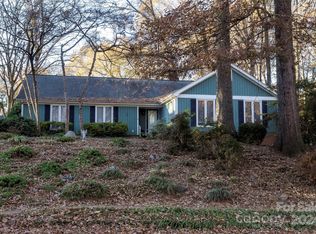 1600 E Barden Rd, Charlotte, NC 28226