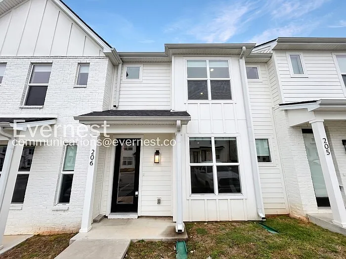 Building Photo - 206 Jeffries Way