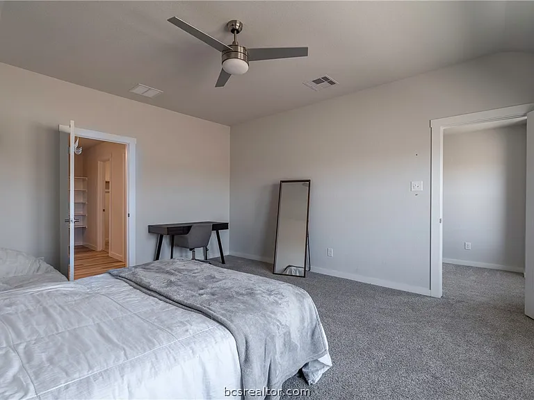 956 Lady Bird Ln — Photo 22