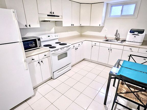 3rd image of 6749 Eastern Ave APT B