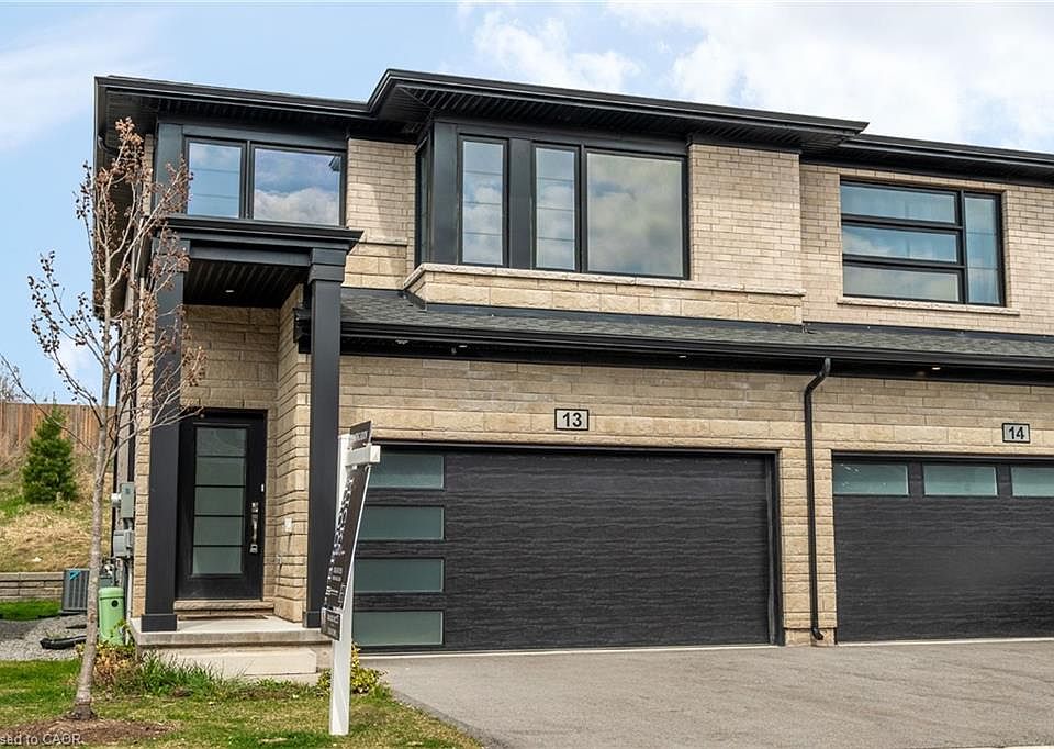 1st image of 4552 Portage Rd #13