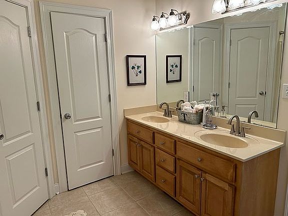 Two closets plus linen