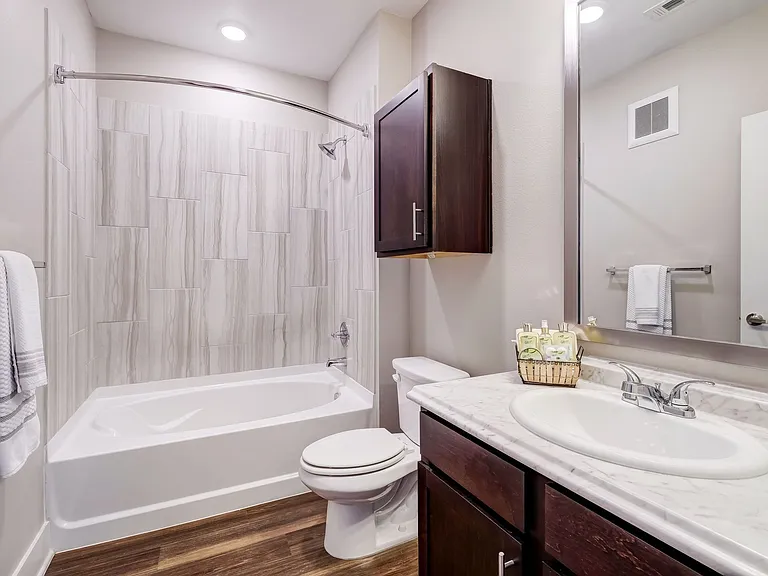 Alaqua at Frisco Apartments — Photo 21