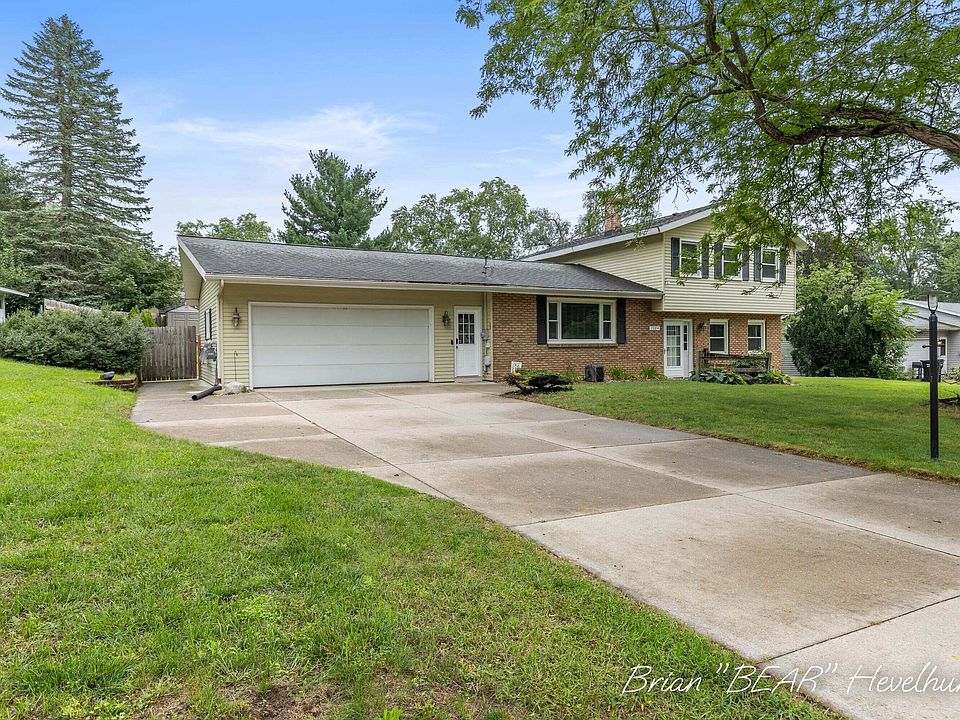 1st image of 7984 Ronson Ave