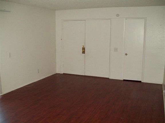 4th image of 16970 Marygold Ave APT 36