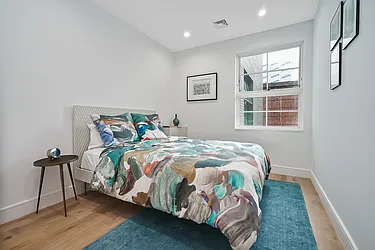 Sold by Avenue Sotheby's International Realty