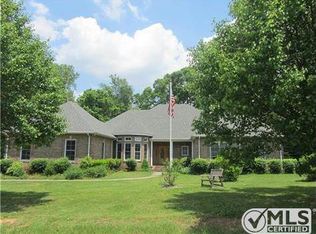 129 Burger St, Manchester, TN 37355