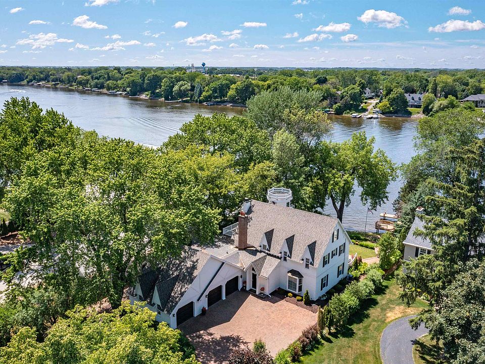 1424 Fox River Dr, De Pere, WI 54115 MLS 50271547 Zillow