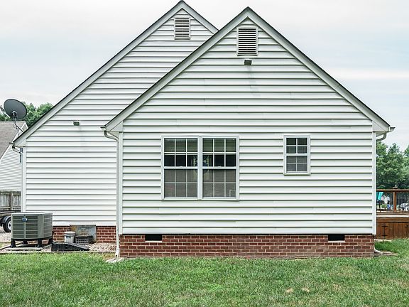 4th image of 10338 Tarleton Dr