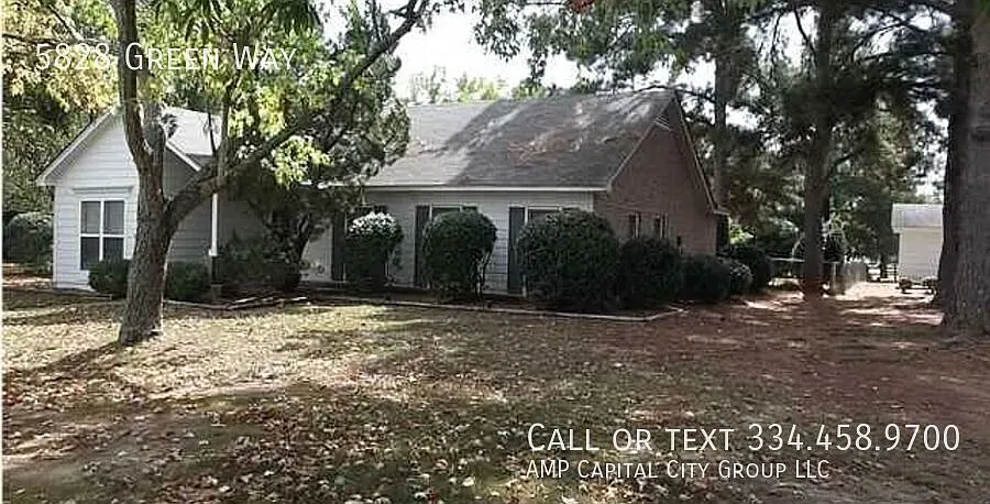 5828 Green Way