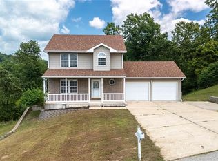 107 Crosscut Rd, Saint Robert, MO 65584