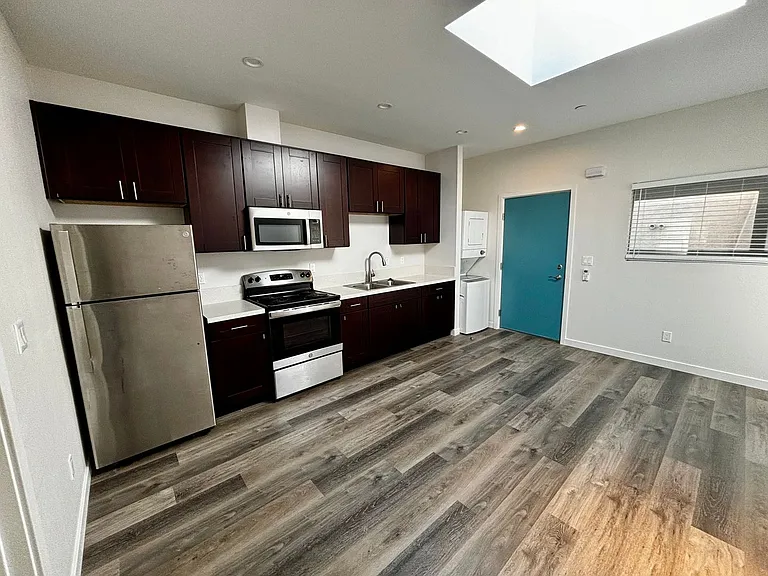 3843 National Ave #7 — Photo 4