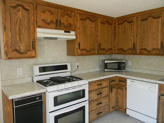 4th image of 919 Adams Ave