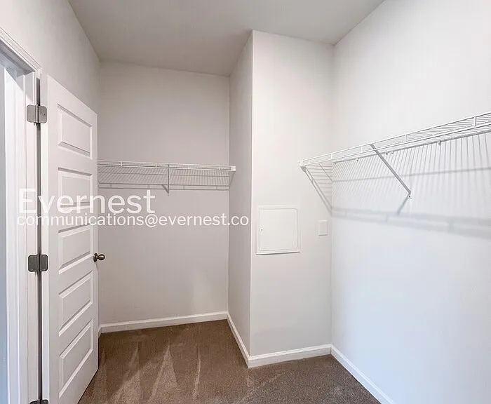 1036 Echo Ridge Rd — Photo 20