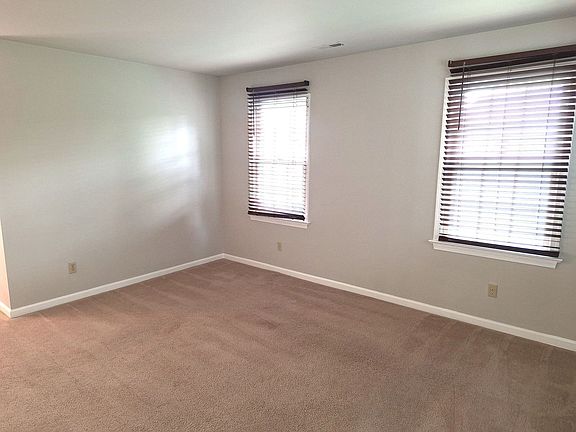 3rd image of 708 S Henry St APT 7