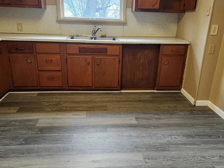 1489 Washington Ave — Photo 12